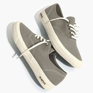 EUC - SeaVees Legend Sneakers - Size 13 - Granite Grey